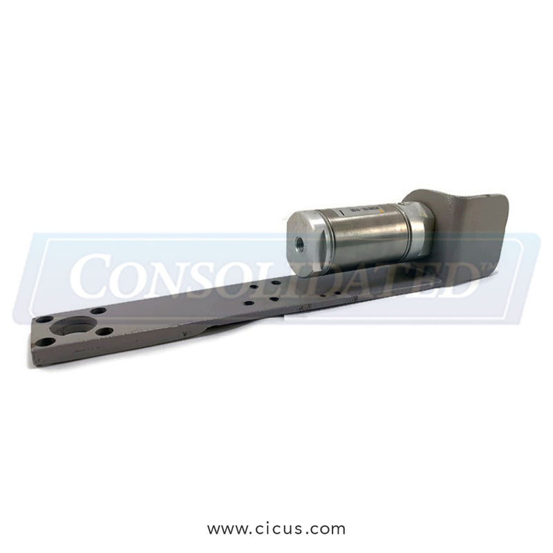 Chicago Dryer Right Hand Pick-Up Clamp – 0204-076RH